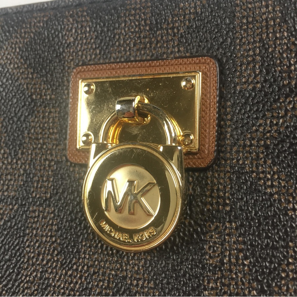 Michael Kors brown and gold zip close wallet - Picture 3 of 8